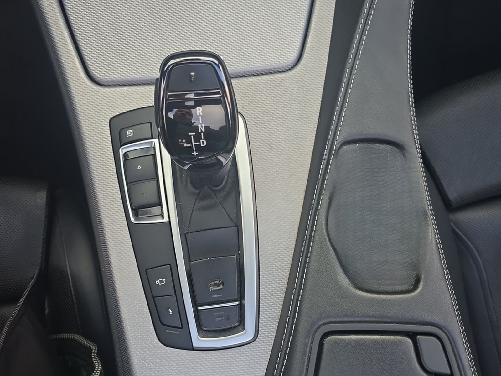 BMW 650i Cabrio M-PAKETT,B&O,360,SOFT CLOSE,MASSAGE foto 27