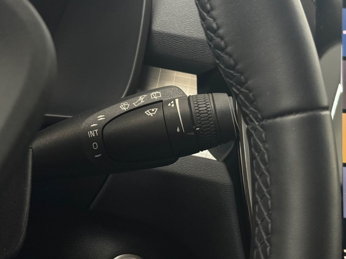 Volvo XC40 Momentum Pro 2WD Navi Carplay Kamera foto 22
