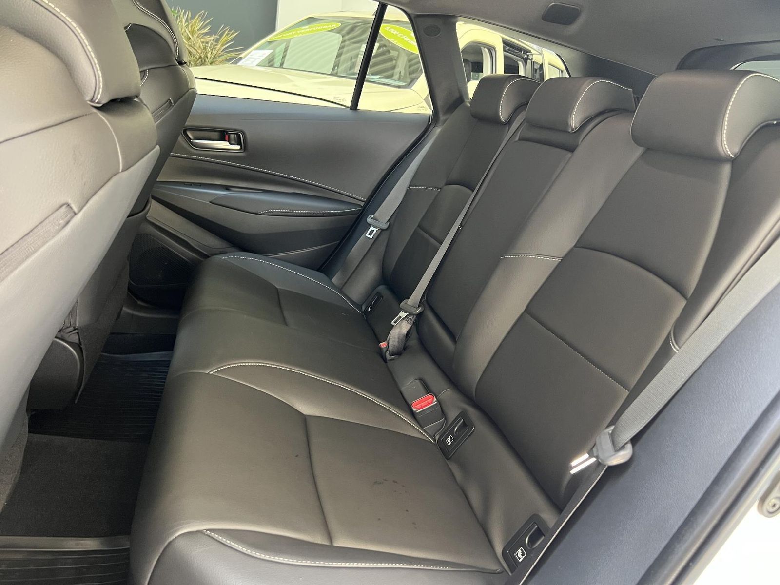 Toyota Corolla 1,8l Hybrid Teamplayer Taxi foto 8