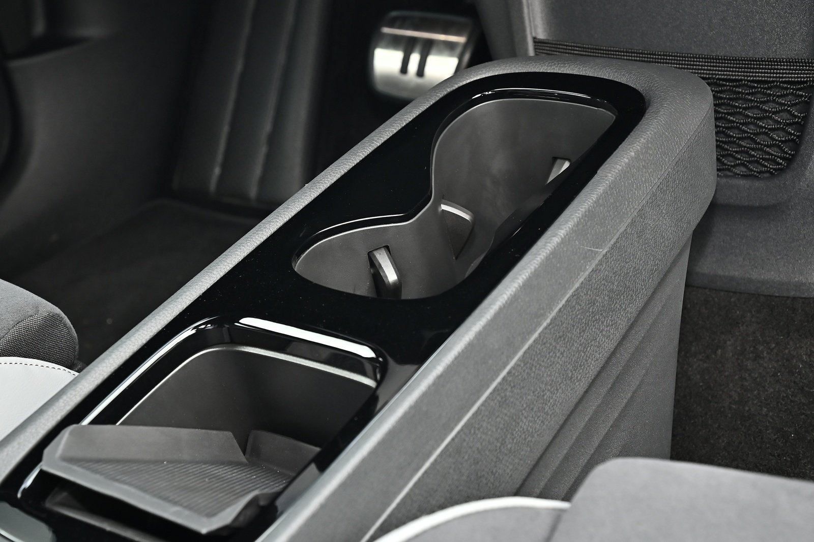 Volkswagen ID.3 Pro S 170 kW (231 PS) 77 kWh 1-Gang-Automat foto 12