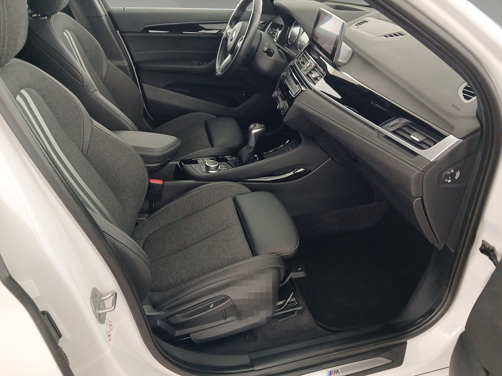 BMW X1 xDrive25e M Sport Navi AHK Head-Up LED Alarm foto 8