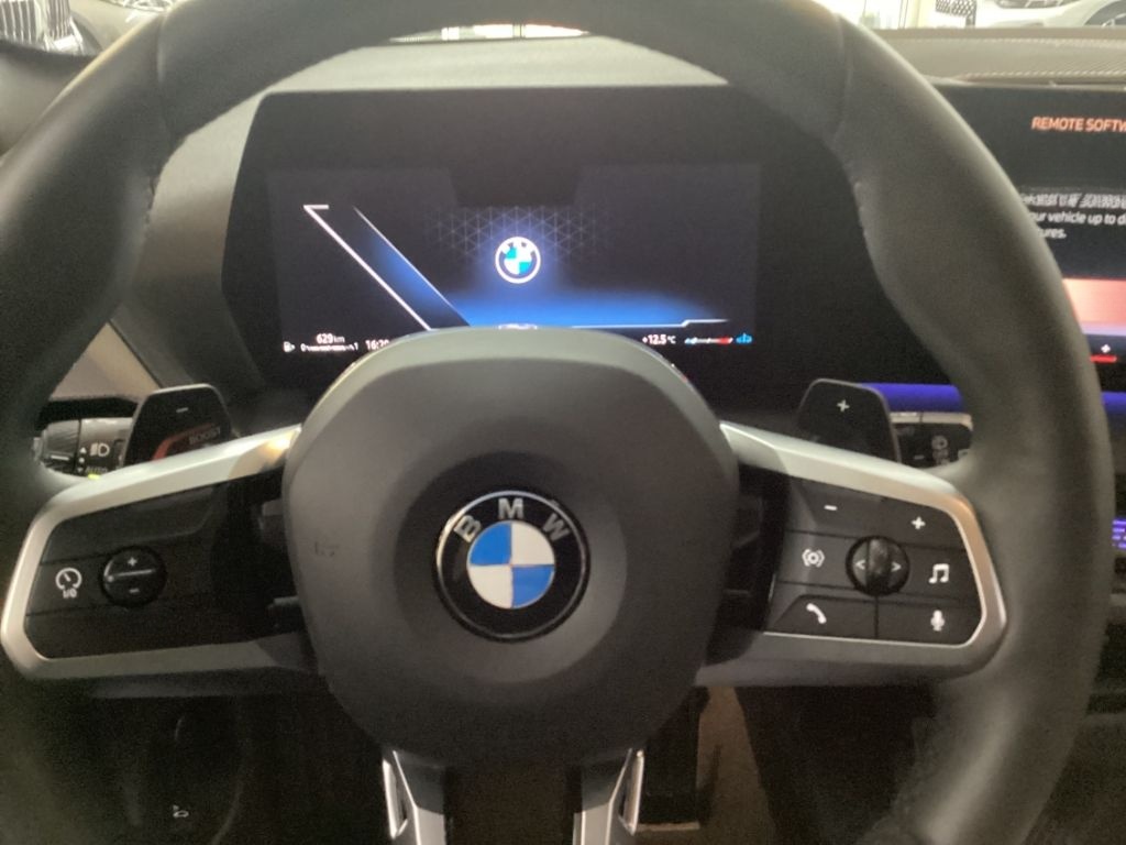 BMW 120 A M-Sport Sommer19'' AHK H/K ParkAss Ad-M-Fw foto 13