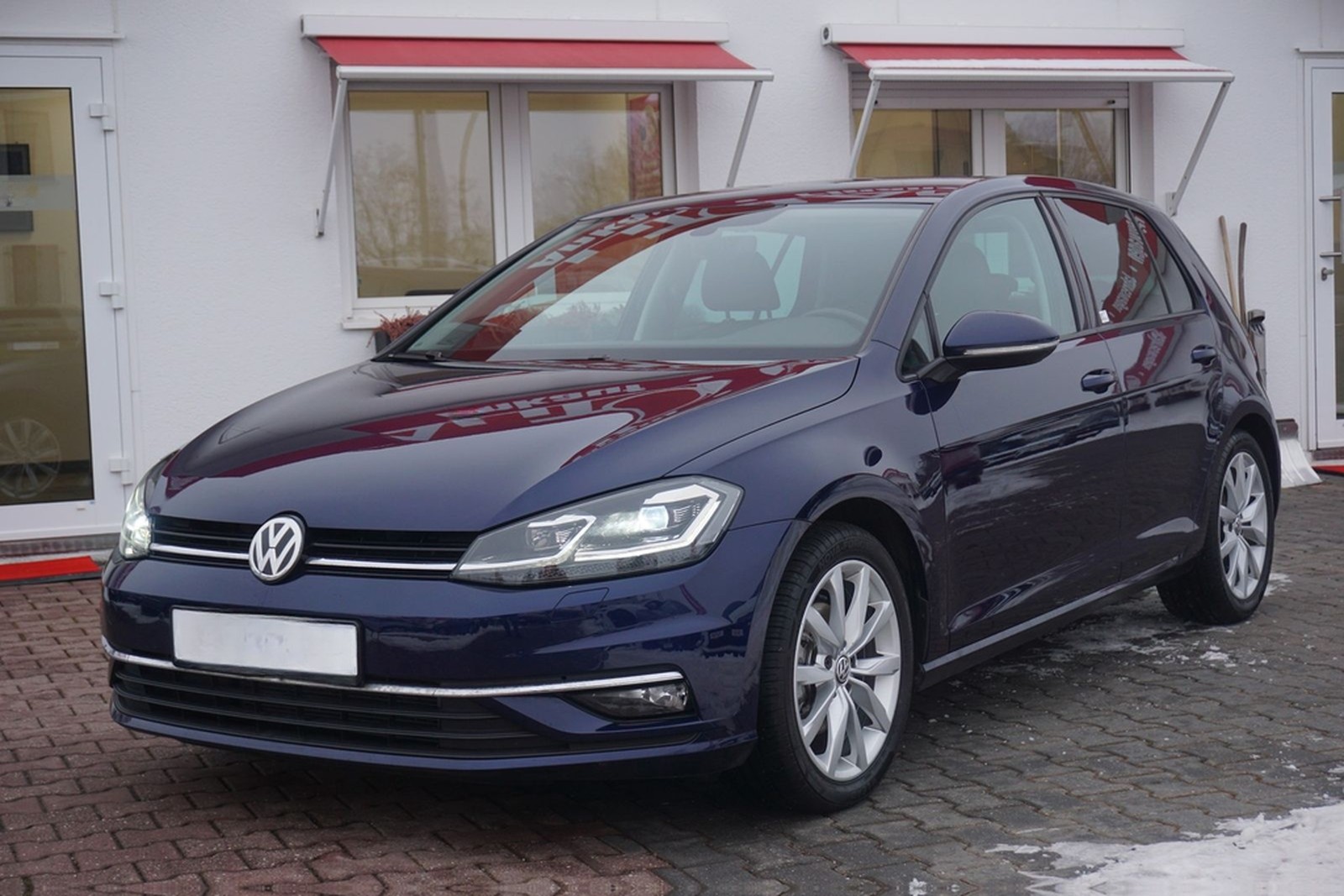 Volkswagen Golf VII 1.5 TSI DSG Highline LED Navi Kamera foto 2