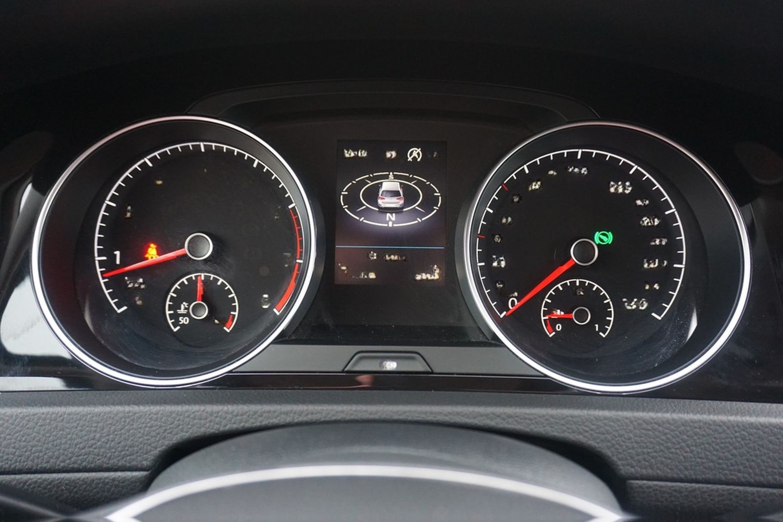 Volkswagen Golf VII 1.5 TSI DSG Highline LED Navi Kamera foto 21