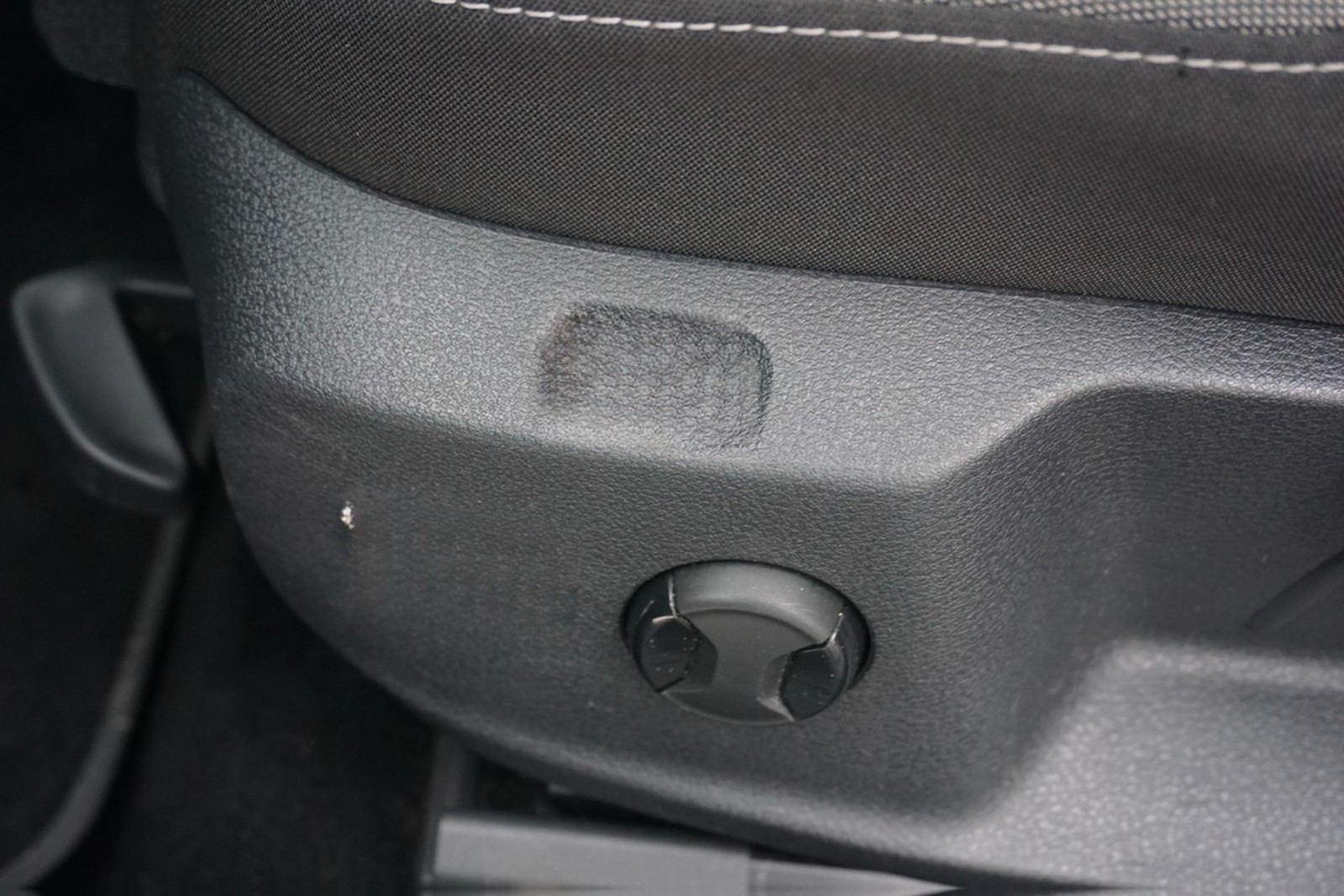 Volkswagen Golf VII 1.5 TSI DSG Highline LED Navi Kamera foto 30
