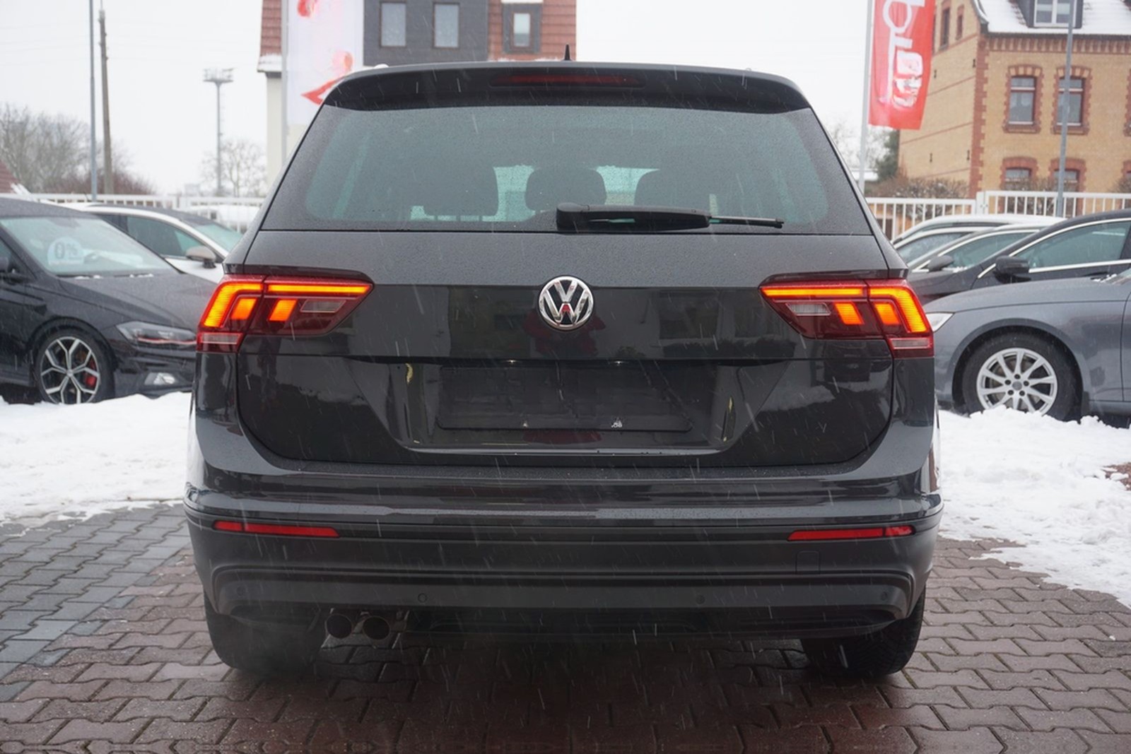 Volkswagen Tiguan 1.5 TSI Comfortline DSG Panorama ACC PDC foto 4