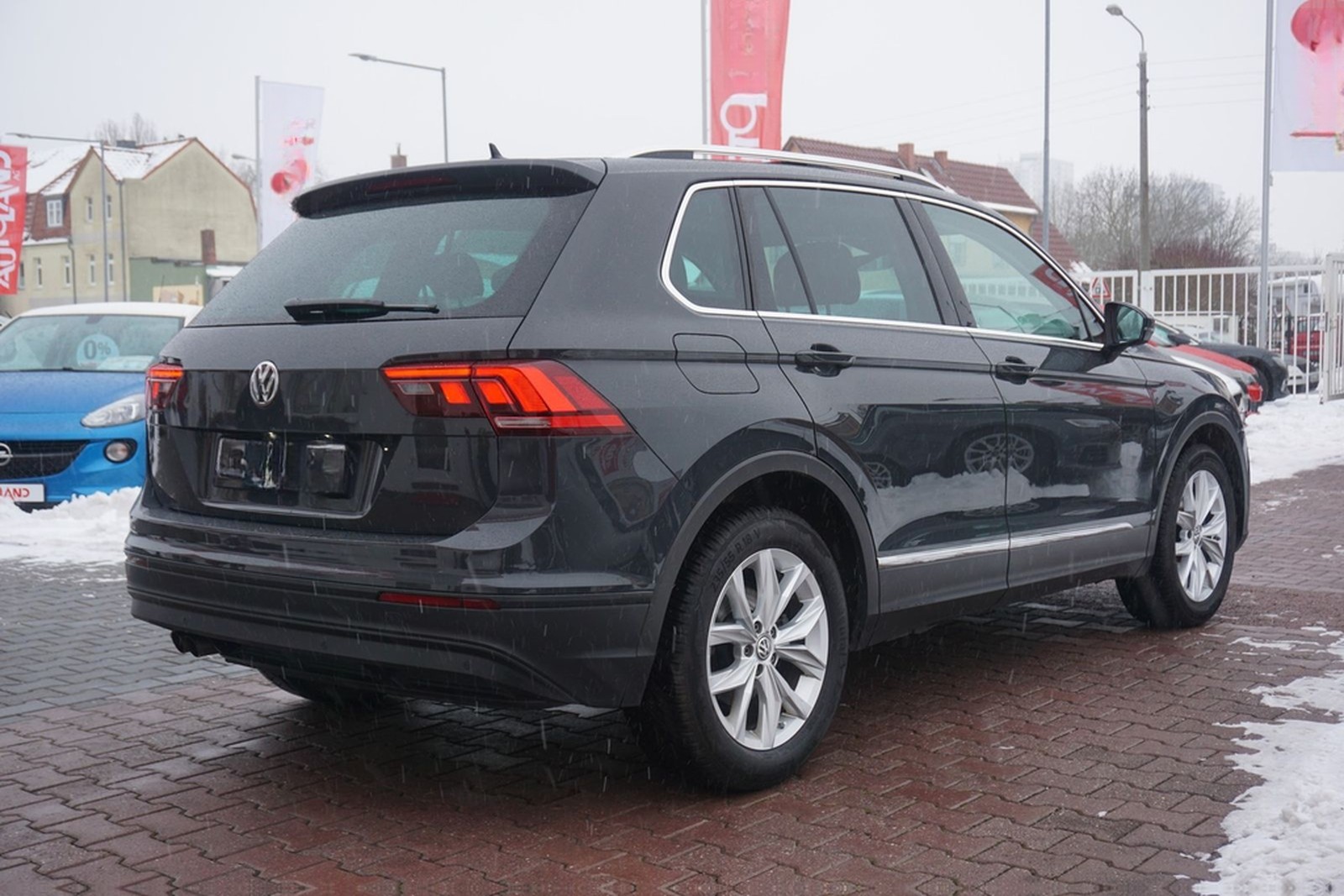 Volkswagen Tiguan 1.5 TSI Comfortline DSG Panorama ACC PDC foto 5