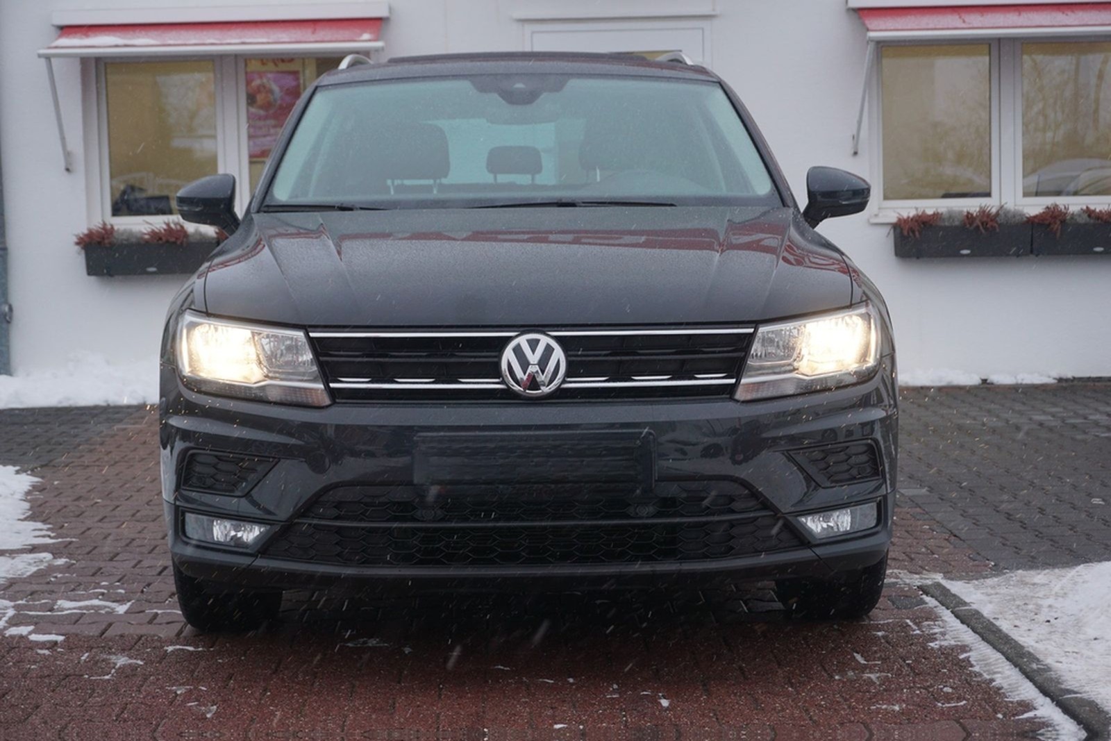 Volkswagen Tiguan 1.5 TSI Comfortline DSG Panorama ACC PDC foto 6