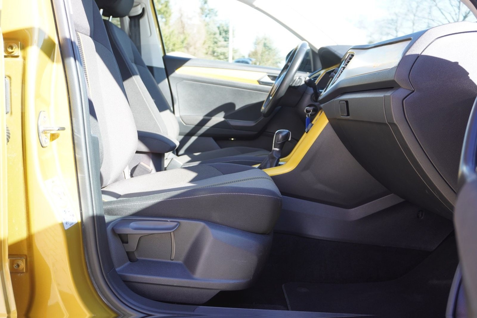 Volkswagen T-Roc 1.5 TSI  Style DSG LED Navi AHK Sitzheizun foto 34