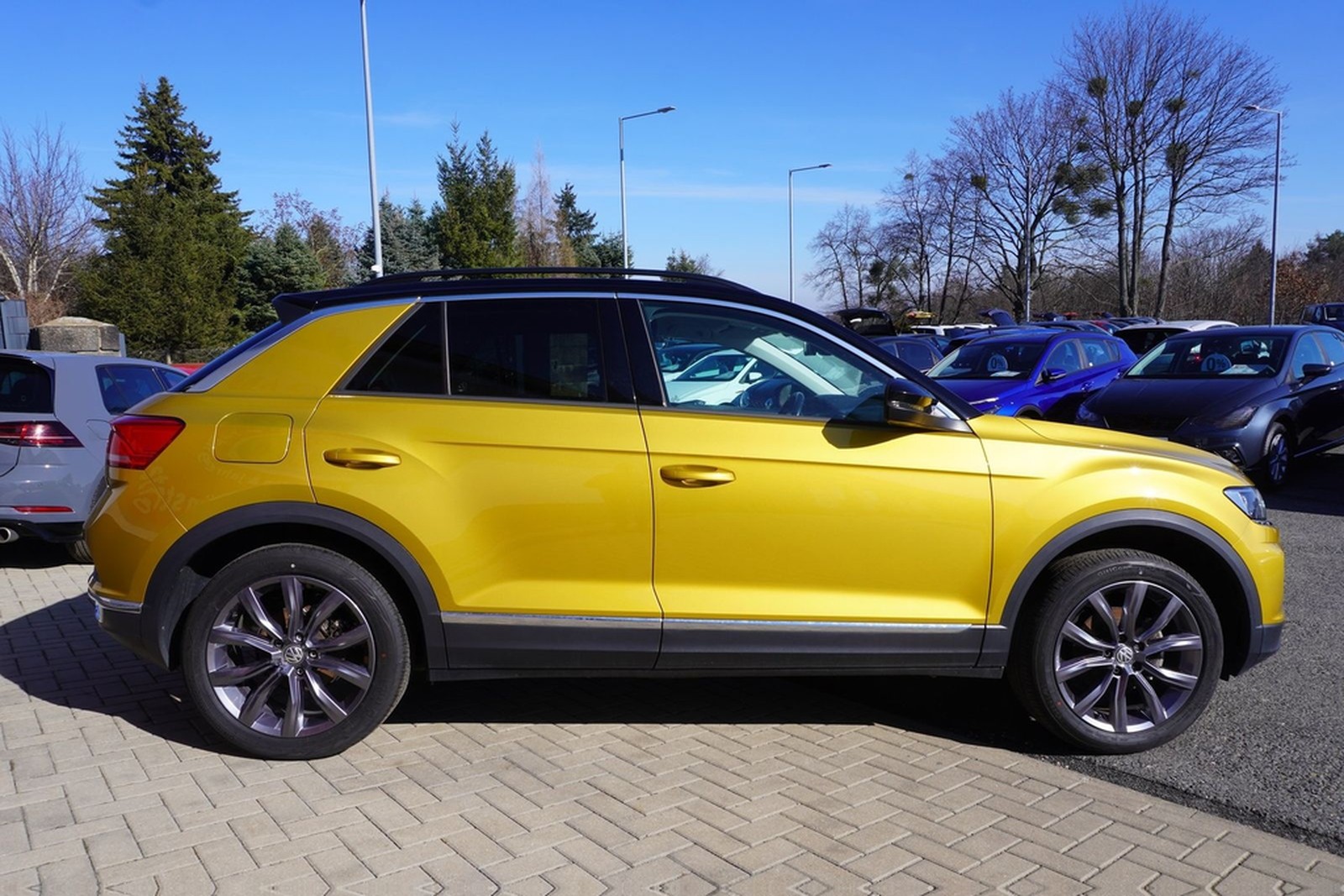 Volkswagen T-Roc 1.5 TSI  Style DSG LED Navi AHK Sitzheizun foto 5