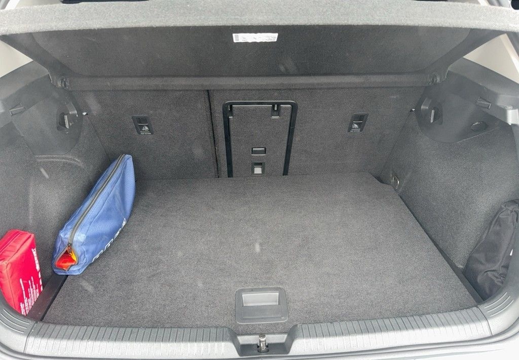 Volkswagen Golf 2.0 TDI DSG Life Navi LED SHZ PDC DAB+ foto 14