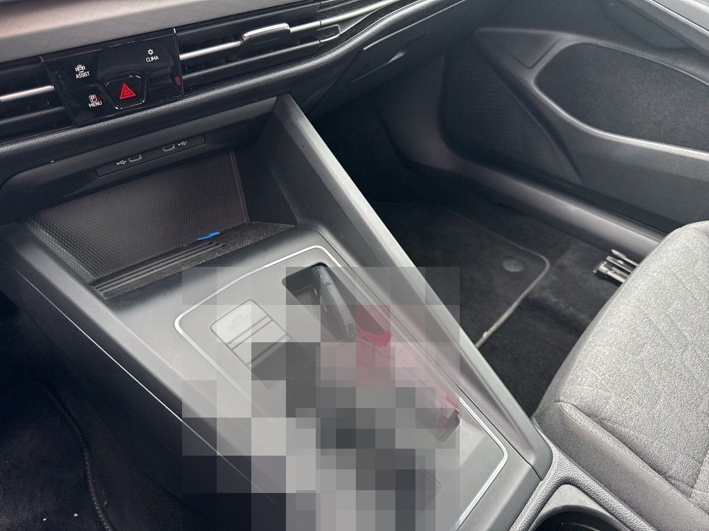 Volkswagen Golf 2.0 TDI DSG Life Navi LED SHZ PDC DAB+ foto 17