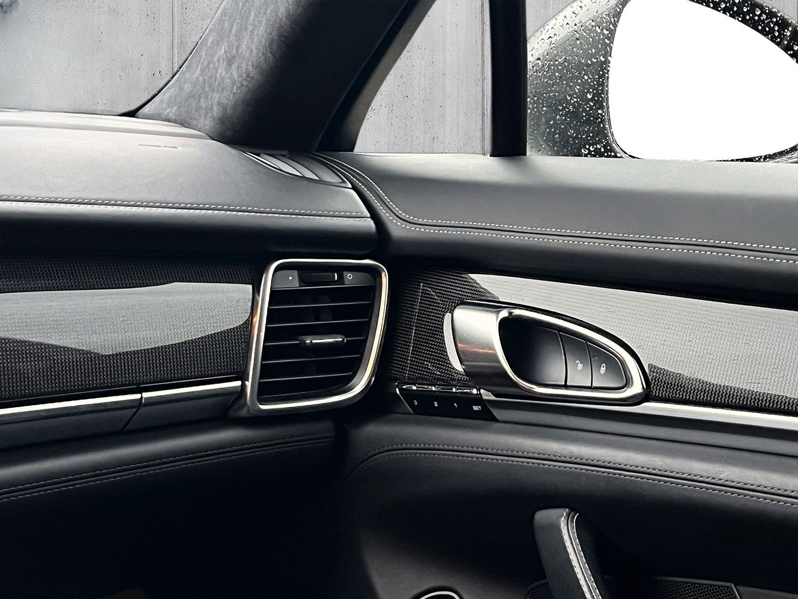 Porsche Panamera GTS *PCCB*BOSE*CHRONO*SITZE* foto 16