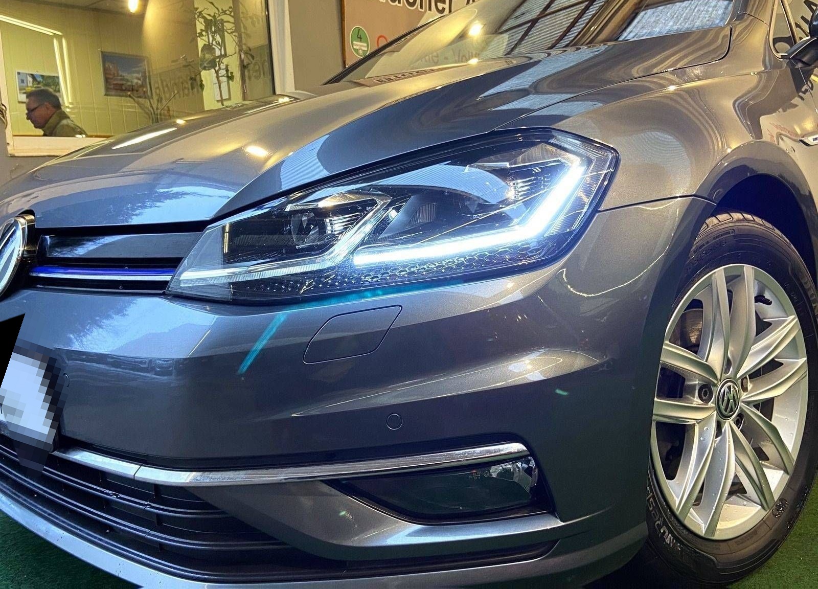 Volkswagen Golf Variant Highline BlueMotion Sonderedition A foto 13