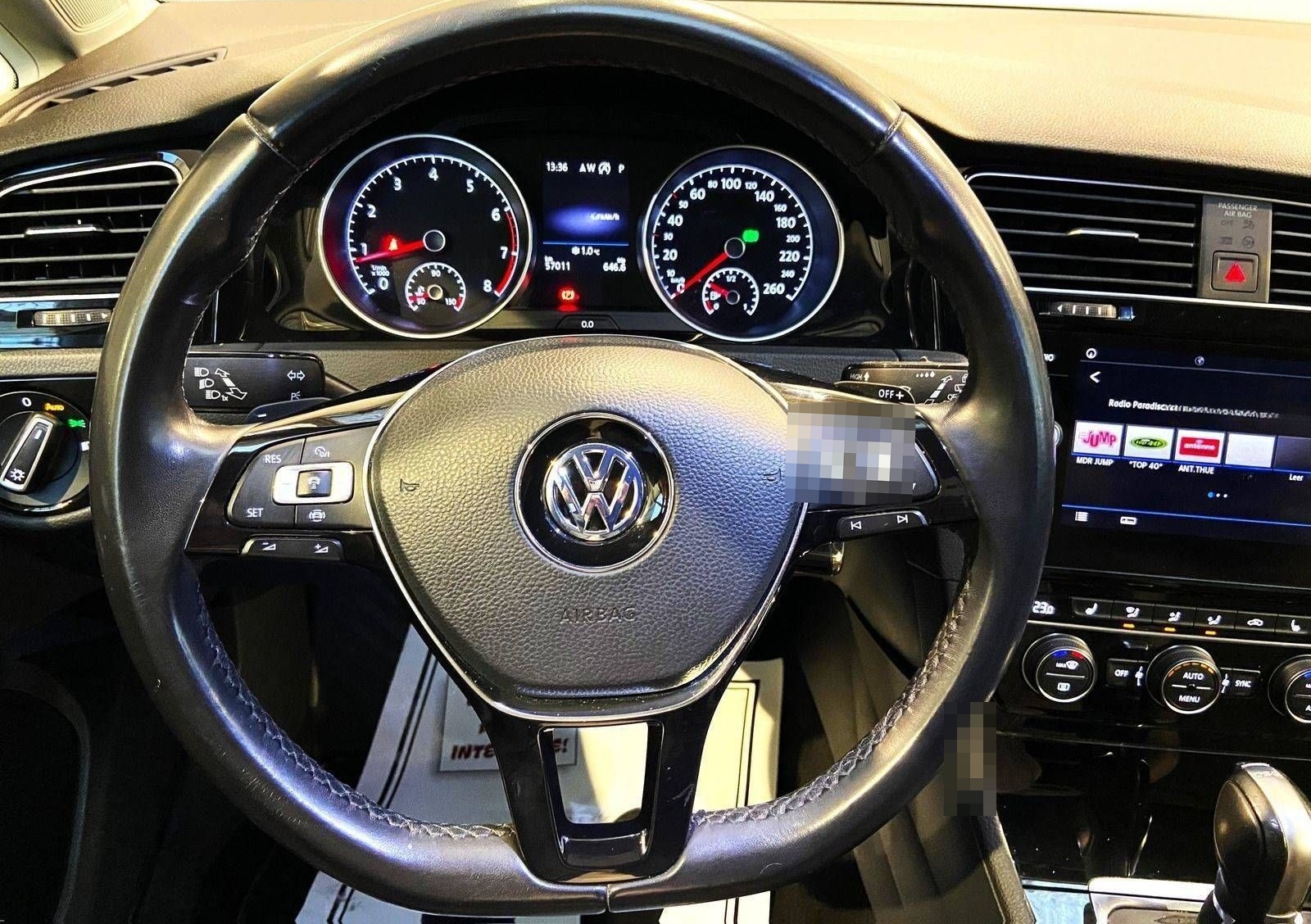 Volkswagen Golf Variant Highline BlueMotion Sonderedition A foto 16