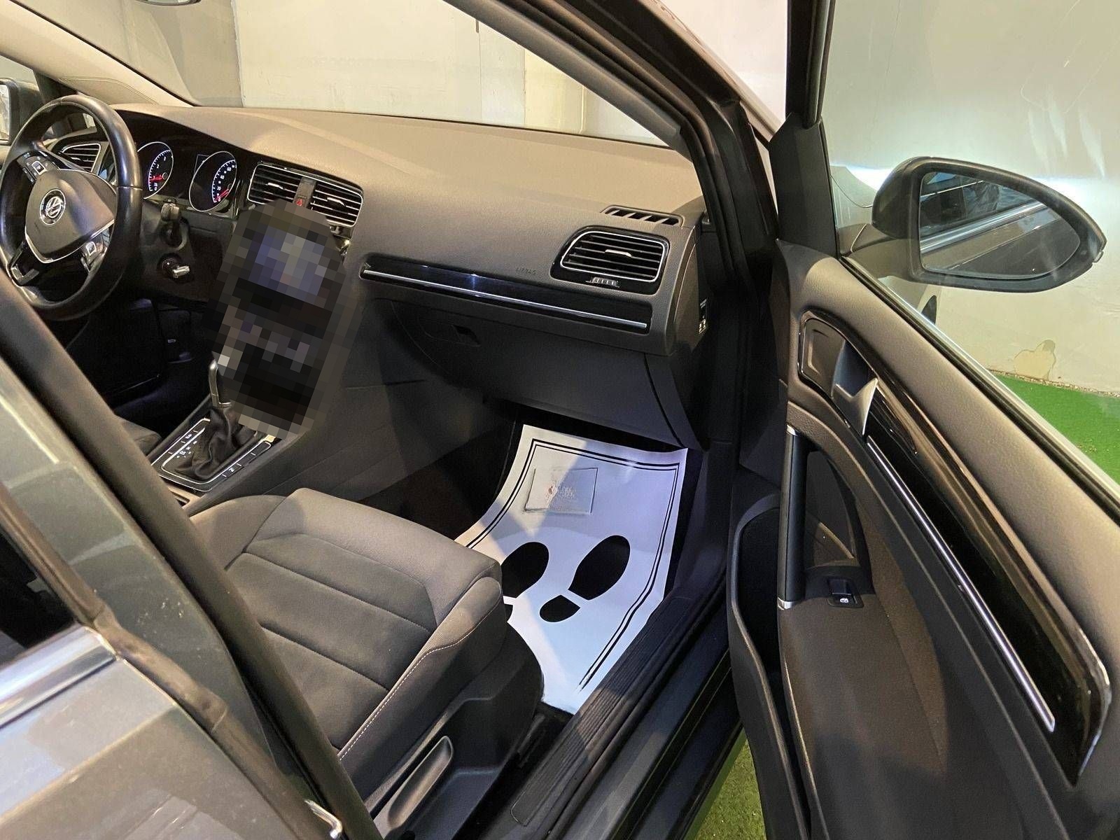 Volkswagen Golf Variant Highline BlueMotion Sonderedition A foto 18