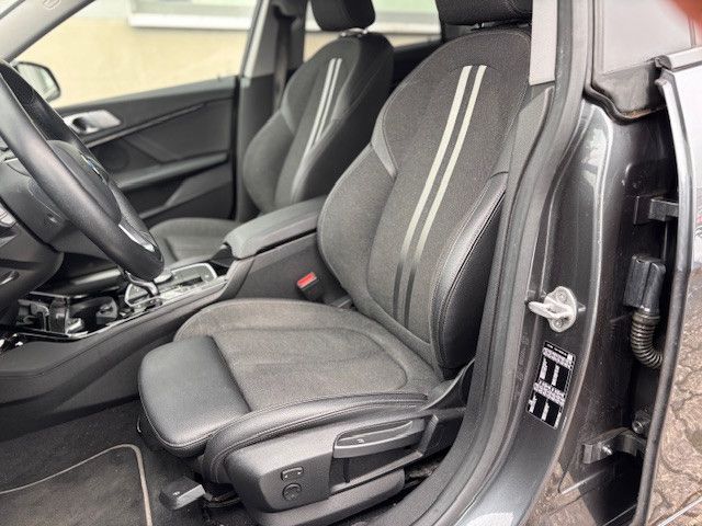 BMW 218d Gran Coupé Sport Line *RF-KAM+HEAD-Up+LED* foto 17