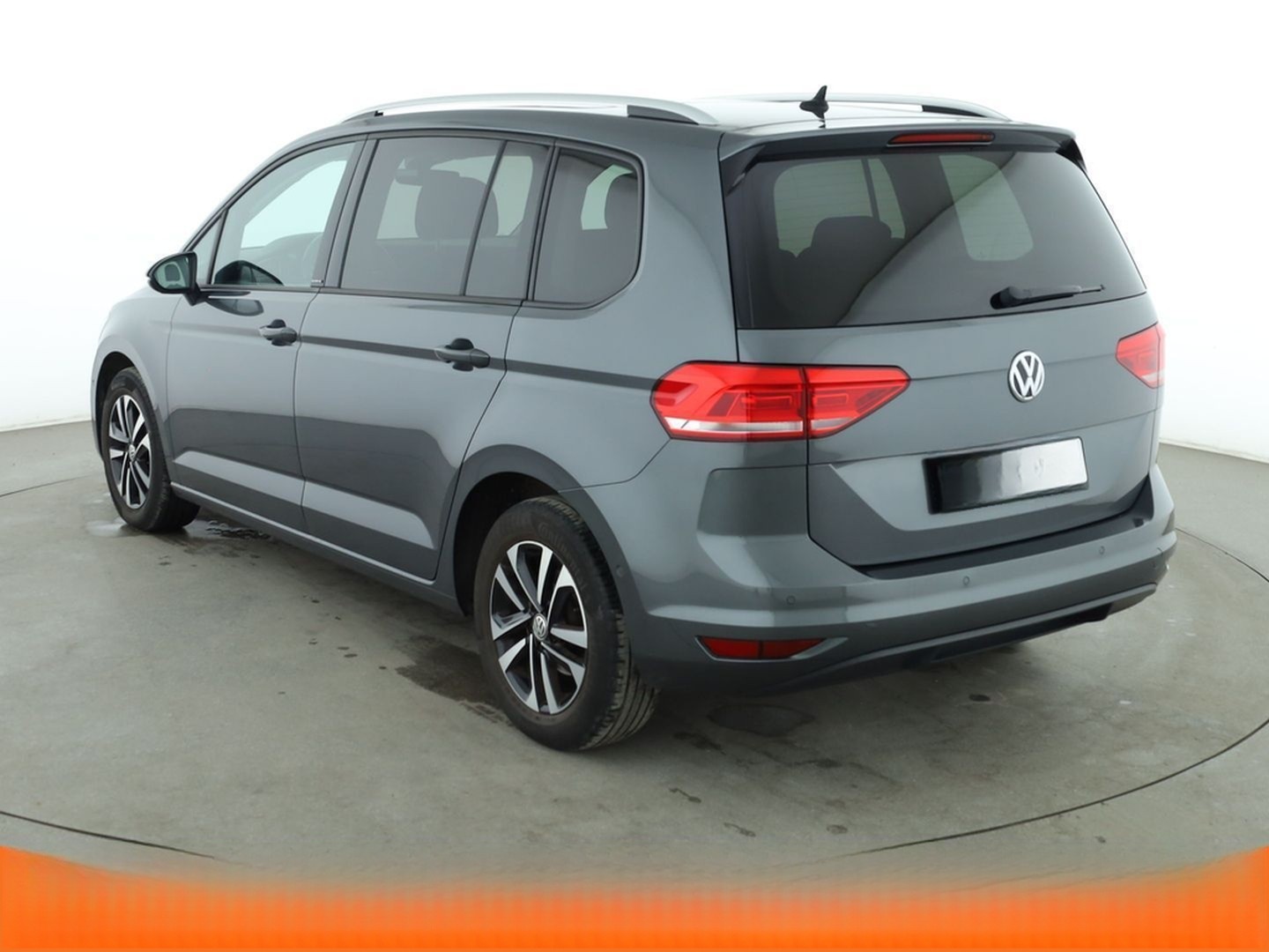 Volkswagen Touran 1.5 TSI ACT IQ.DRIVE Aut.*NAVI*ACC*PANO* foto 4