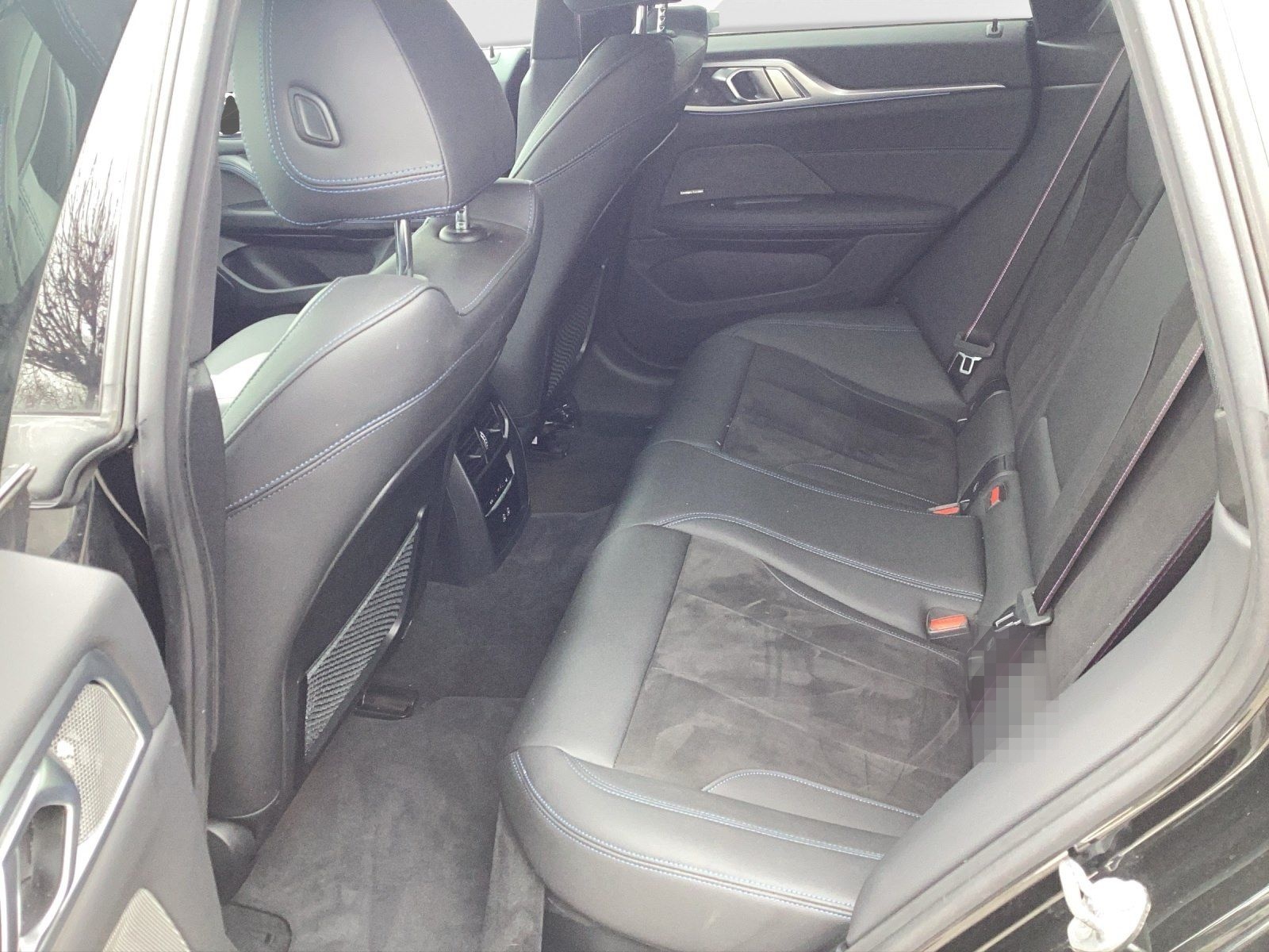 BMW i4 M50 Gran Coupé 19" / Harman Kardon / Adaptive foto 10