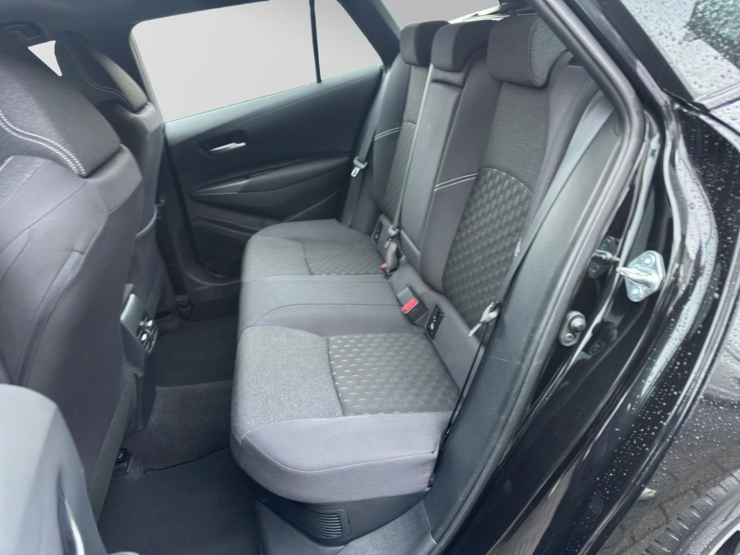 Toyota Corolla 1.8 Hybrid TS Business*Navi*LED*ACC*Shz. foto 10