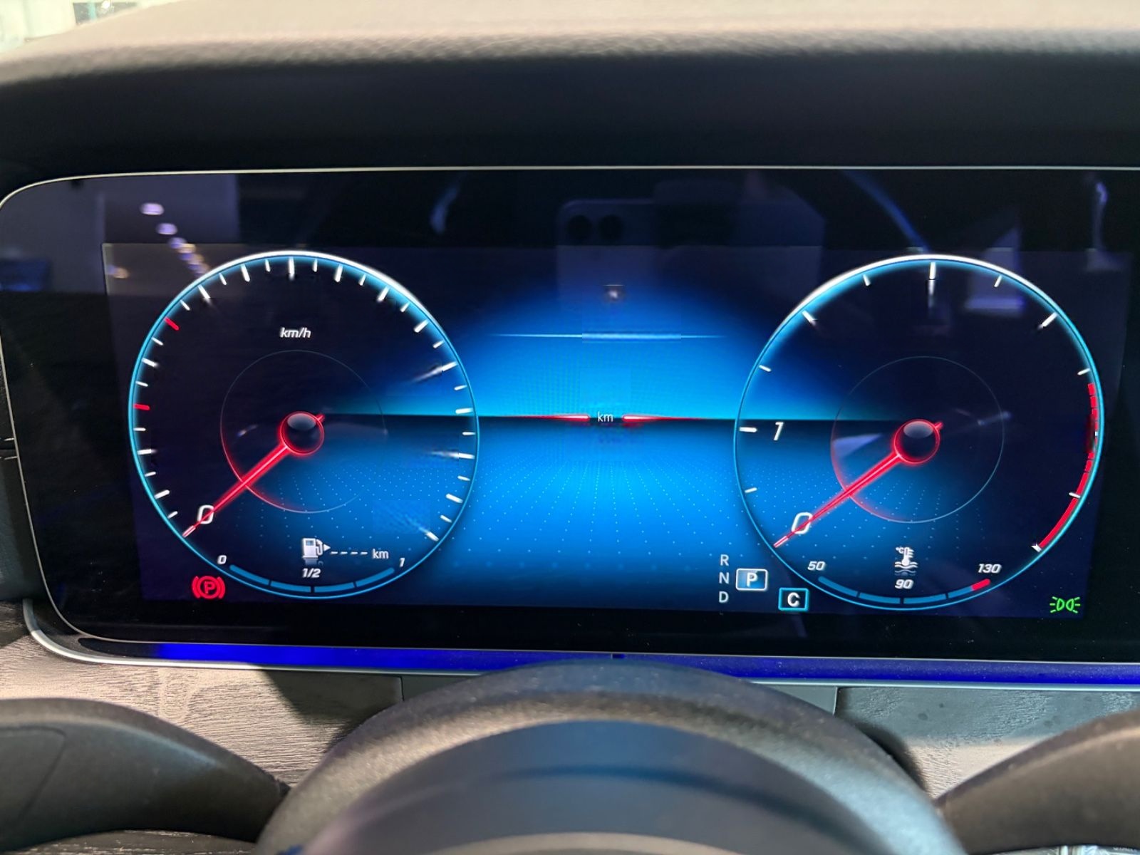 Mercedes-Benz E 400 d 4M T+AMG+AIR+HEADUP+DISTRO+BURM+AHK+360 foto 13
