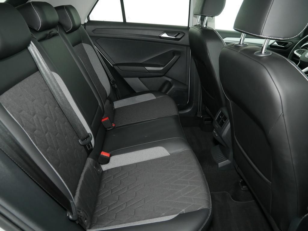 Volkswagen T-Roc Goal 1.0 TSI Navi LED ACC ParkAssist SiHz foto 7