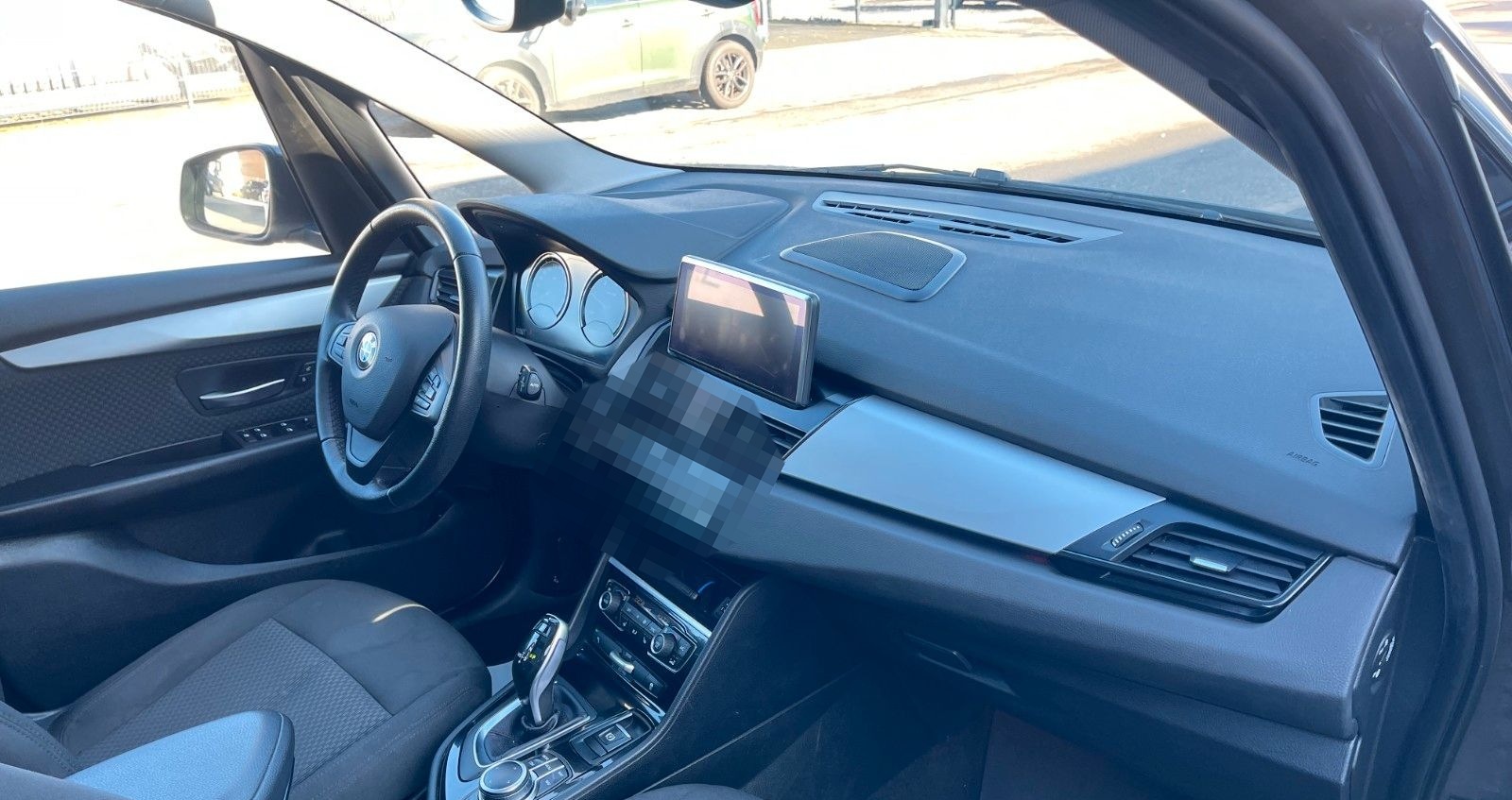 BMW 218 d xDrive Advantage Panorama LED Navi AHK foto 21