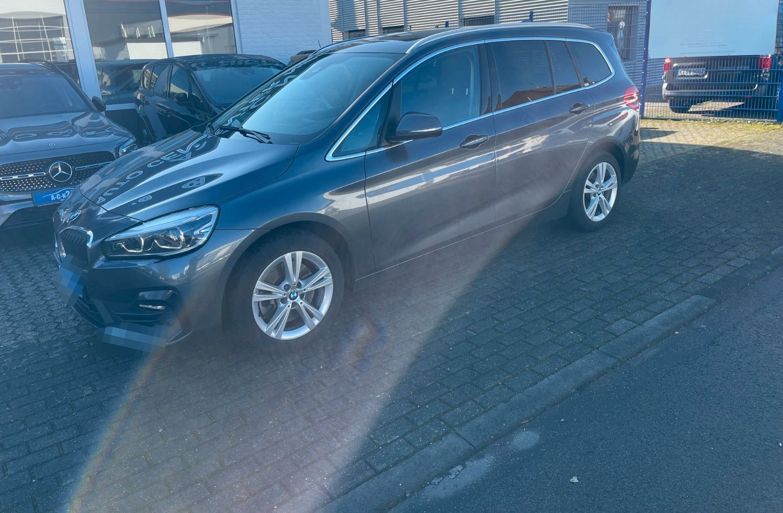 BMW 218 d xDrive Advantage Panorama LED Navi AHK foto 9