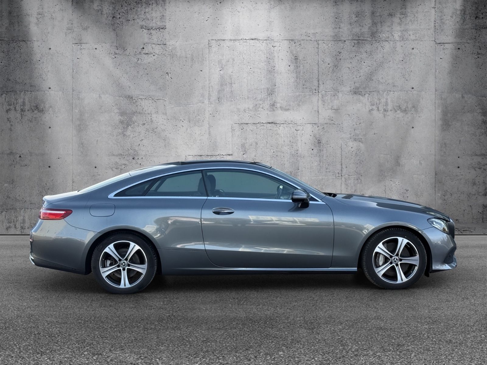 Mercedes-Benz E350d 9G Coupe AHK StandHz.PANO WIDESCREEN 1HAND foto 6