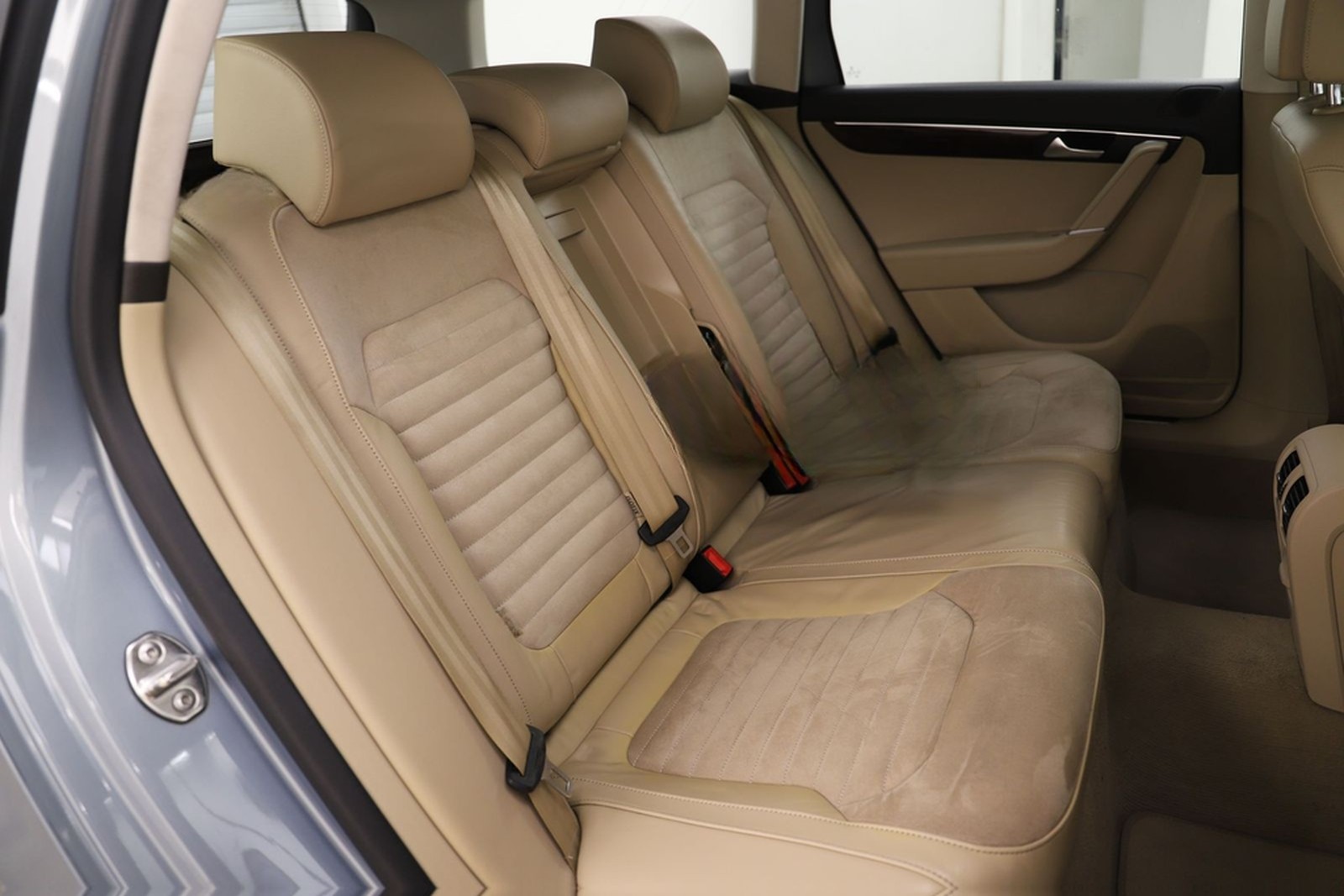Volkswagen Passat 3.6 FSI 299PS DSG Highline 4Motion DCC foto 12