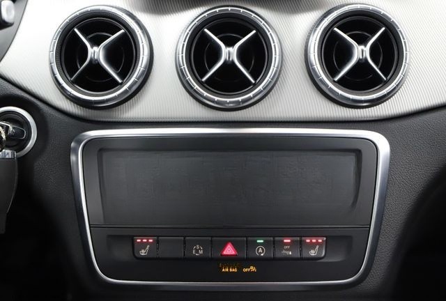Mercedes-Benz CLA 250 211PS 7G Shooting Brake Memory Leder foto 16
