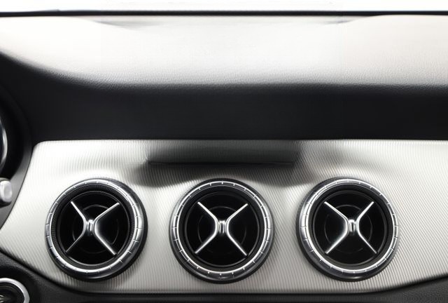 Mercedes-Benz CLA 250 211PS 7G Shooting Brake Memory Leder foto 18