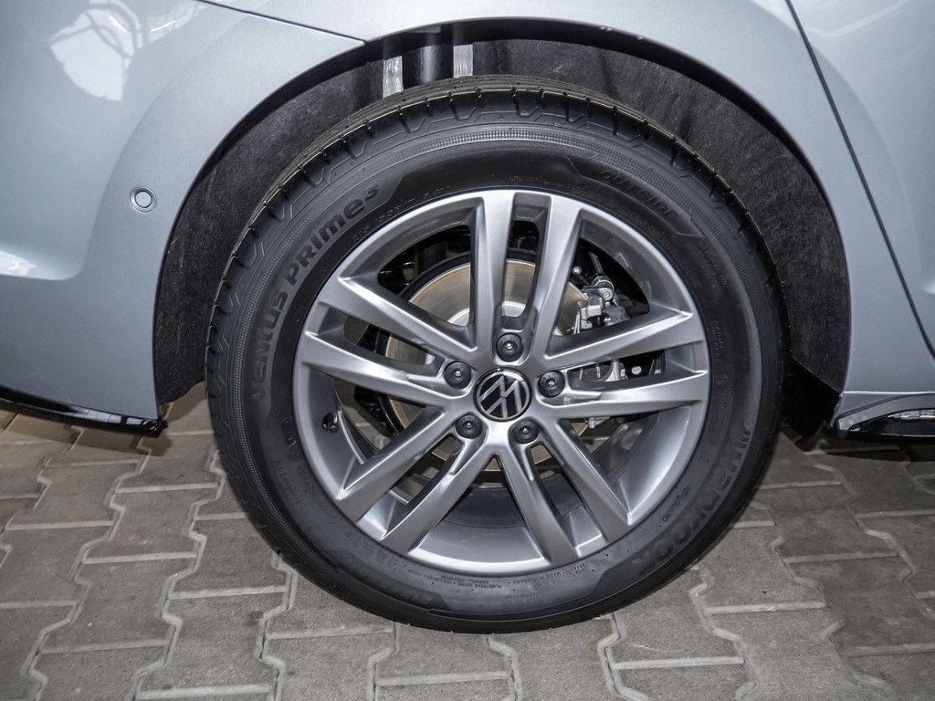 Volkswagen Touran Comfortline 1,5 l TSI DSG AHK 7-SITZER BT foto 8