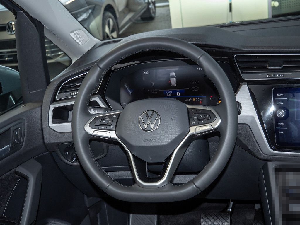 Volkswagen Touran Comfortline 1,5 l TSI DSG AHK 7-SITZER BT foto 10