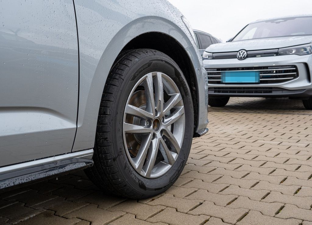 Volkswagen Touran Comfortline 1,5 l TSI DSG AHK 7-SITZER BT foto 8