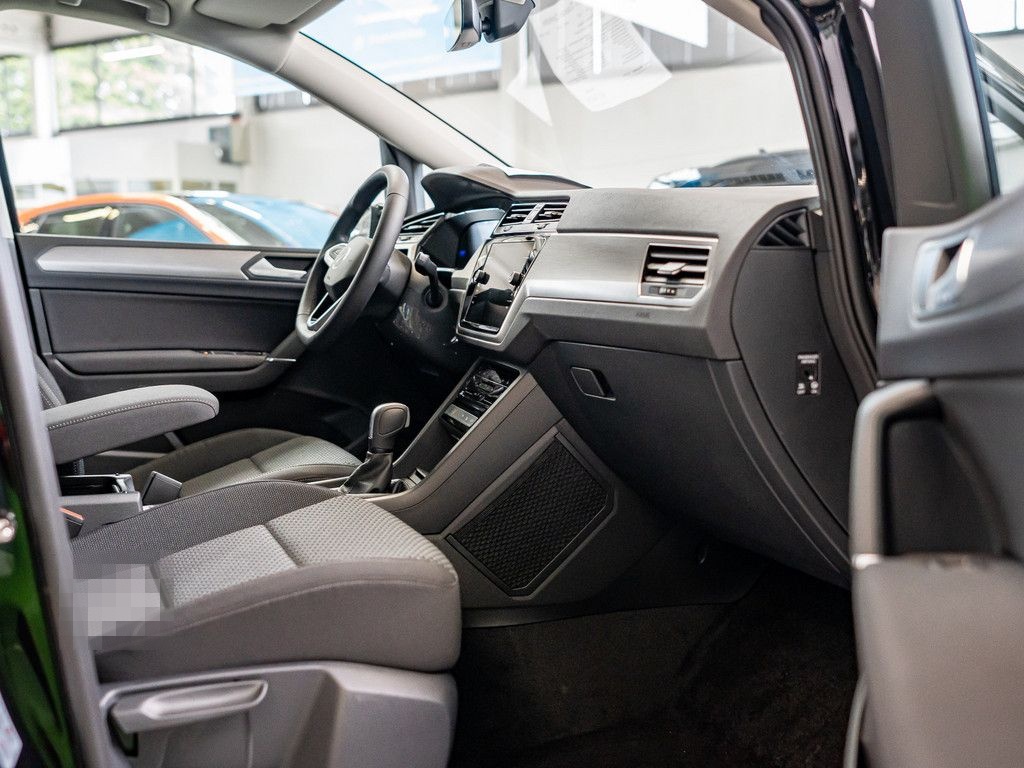 Volkswagen Touran Comfortline 1,5 l TSI DSG AHK 7-SITZER BT foto 3