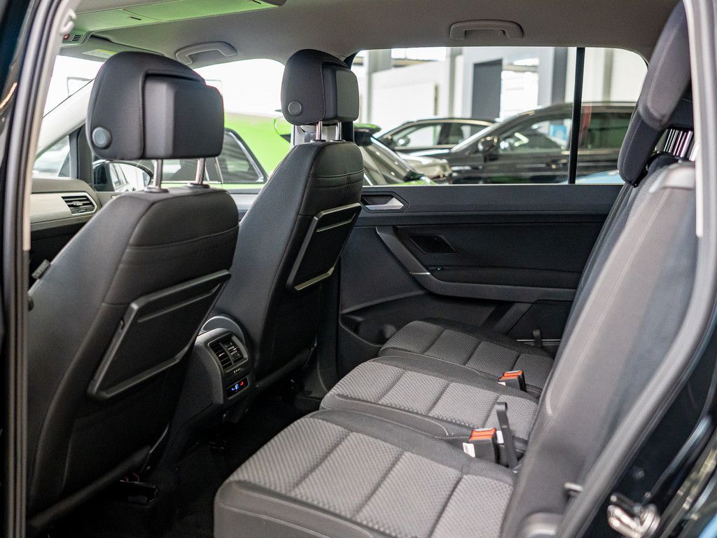 Volkswagen Touran Comfortline 1,5 l TSI DSG AHK 7-SITZER BT foto 6