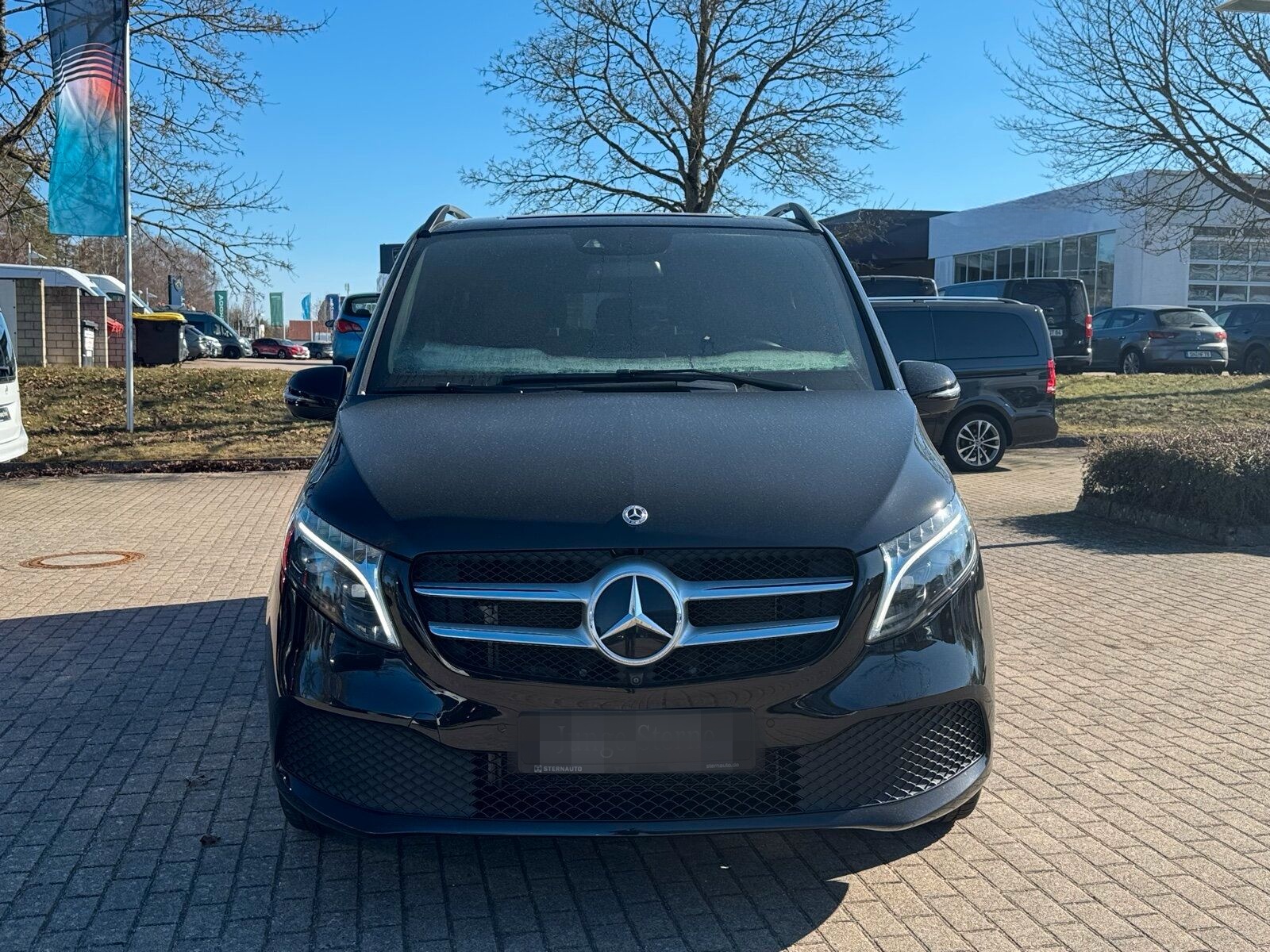 Mercedes-Benz V 300 d AVANTGARDE Lang DISTR. Navi LED AHK foto 2