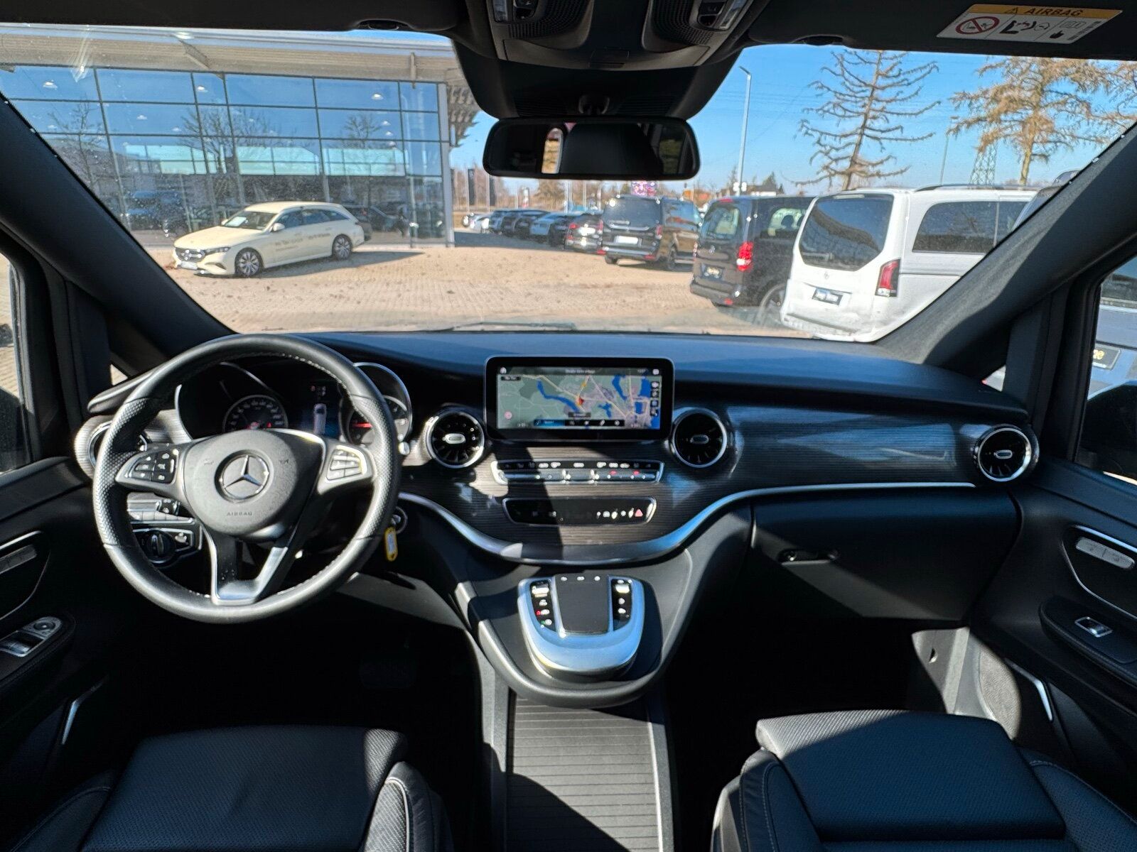 Mercedes-Benz V 300 d AVANTGARDE Lang DISTR. Navi LED AHK foto 11