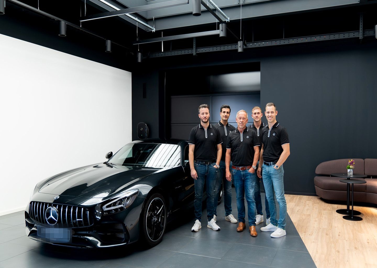 Mercedes-Benz CLA 200 d COUPE AMG NIGHT DISTR MULTIBEAM KAMERA foto 16