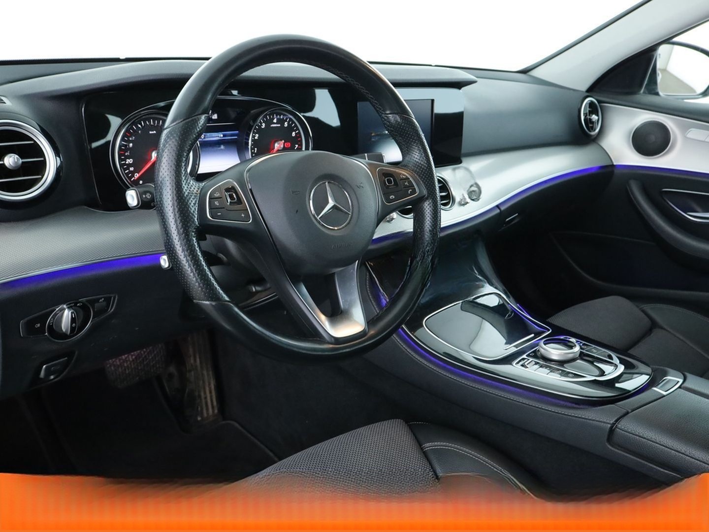 Mercedes-Benz E-Klasse E 200 T Avantgarde Aut.*NAVI*360*SHZ* foto 11