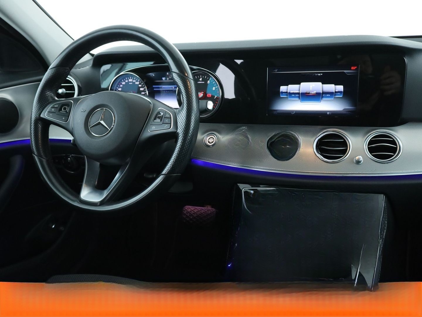 Mercedes-Benz E-Klasse E 200 T Avantgarde Aut.*NAVI*360*SHZ* foto 13