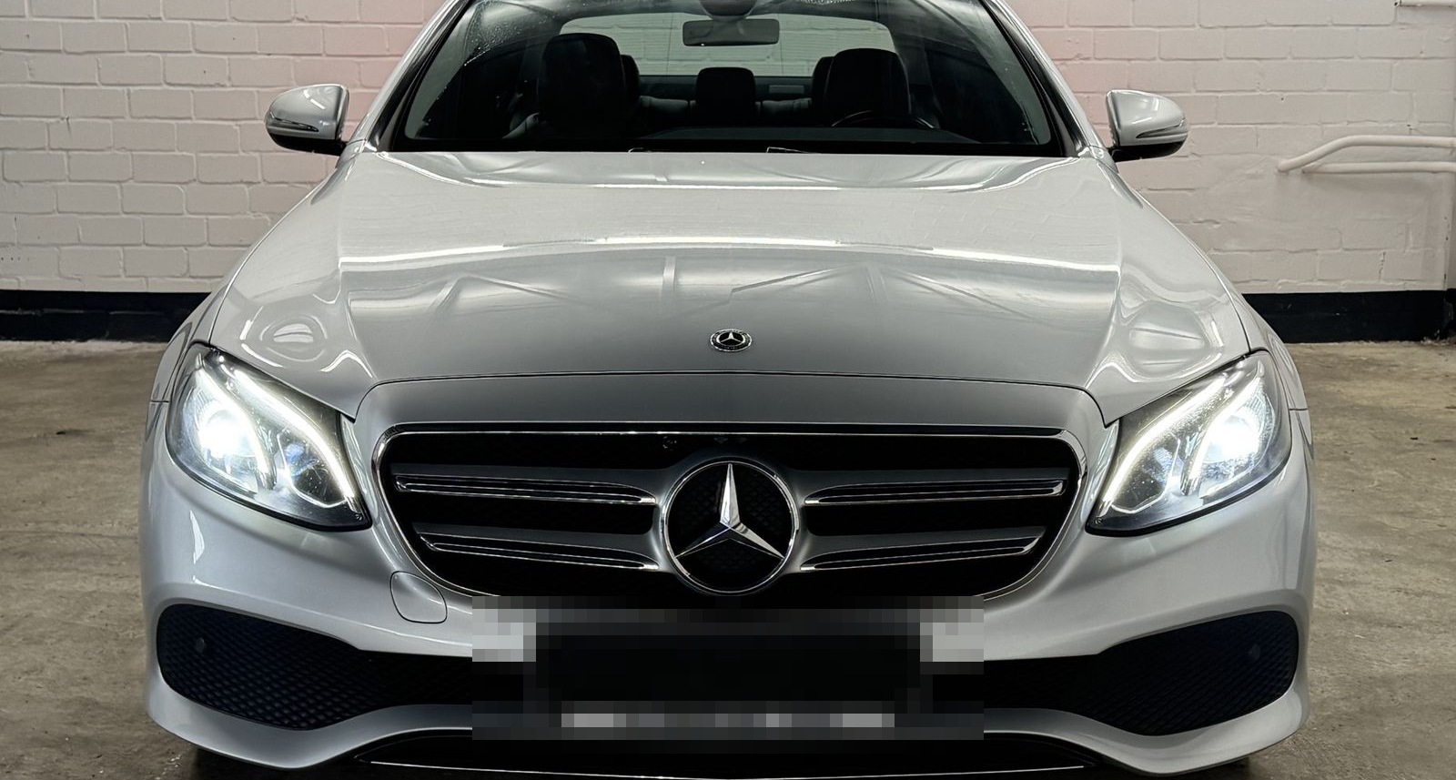 Mercedes-Benz E 250 9G-TR Avantgarde | LED | RFK | AMBIENTE foto 2
