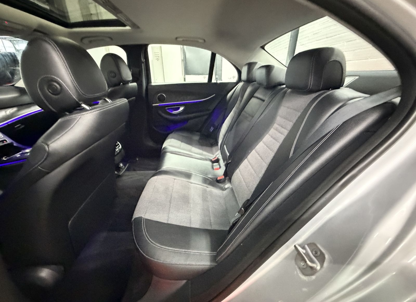Mercedes-Benz E 250 9G-TR Avantgarde | LED | RFK | AMBIENTE foto 12