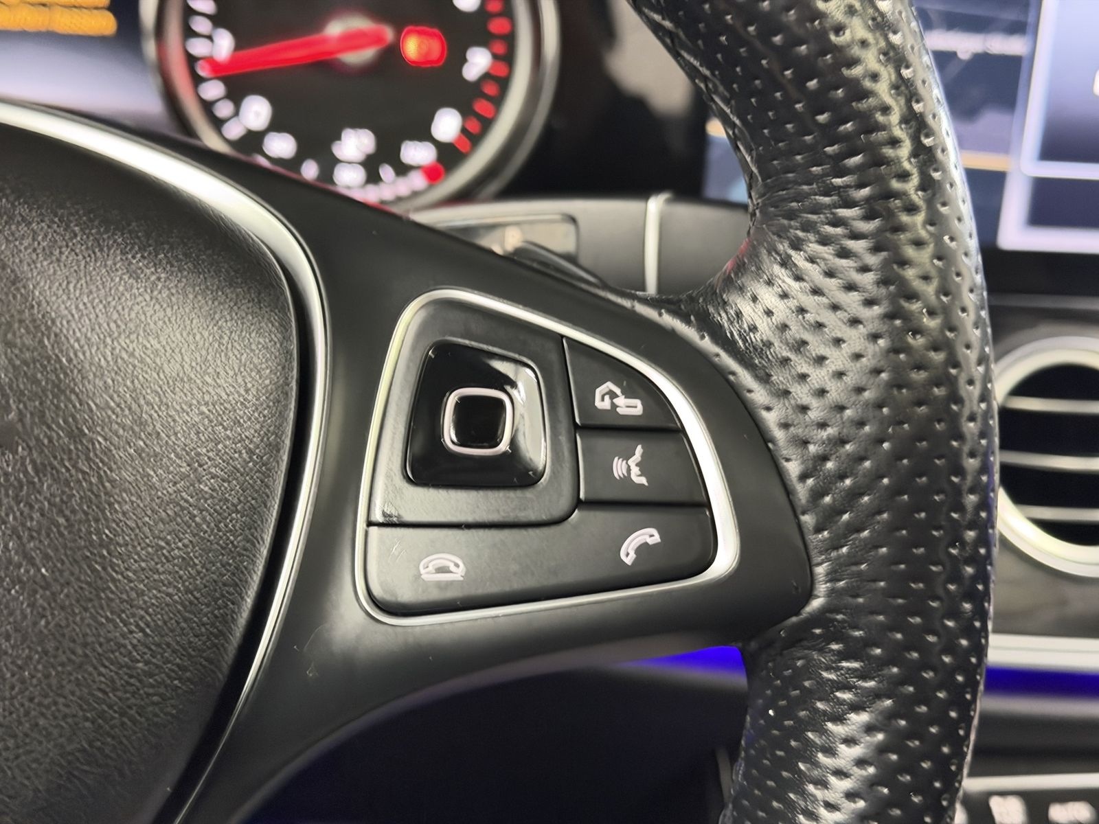 Mercedes-Benz E 250 9G-TR Avantgarde | LED | RFK | AMBIENTE foto 20