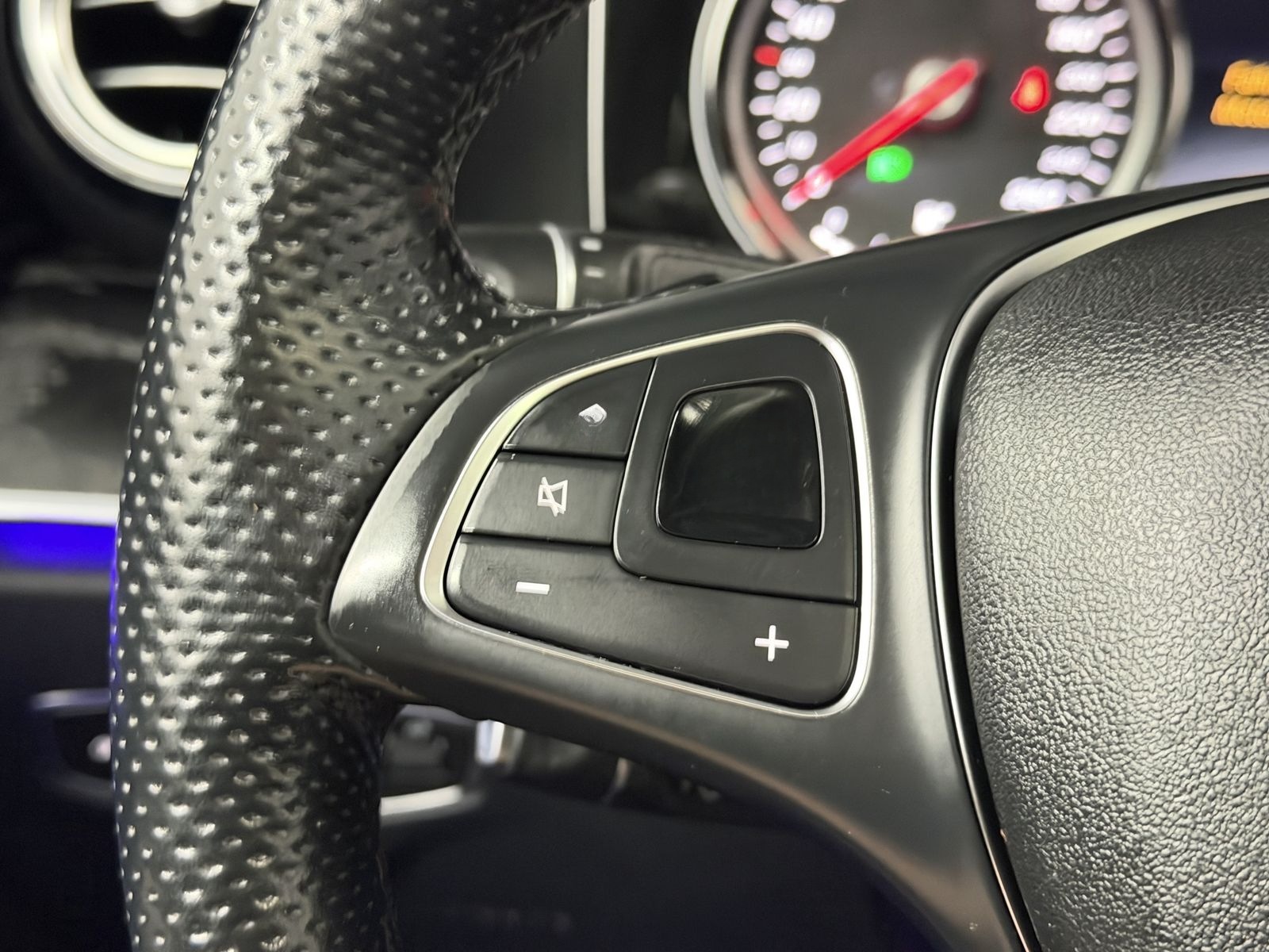 Mercedes-Benz E 250 9G-TR Avantgarde | LED | RFK | AMBIENTE foto 21