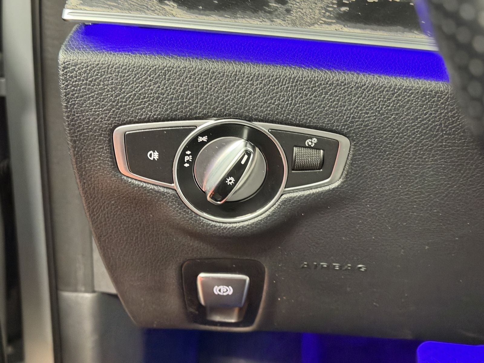 Mercedes-Benz E 250 9G-TR Avantgarde | LED | RFK | AMBIENTE foto 22
