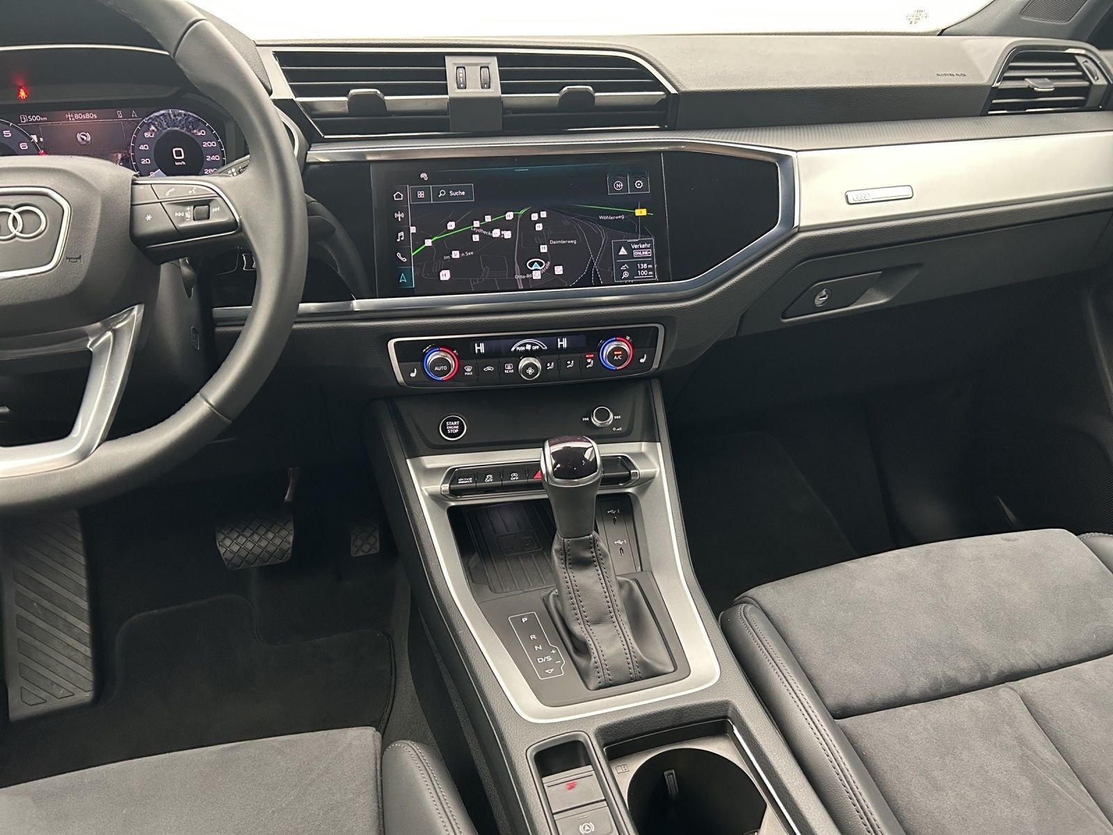 Audi Q3 Sportback 35 TFSI S line*Navi*LED*Alu*AHK*PDC foto 7