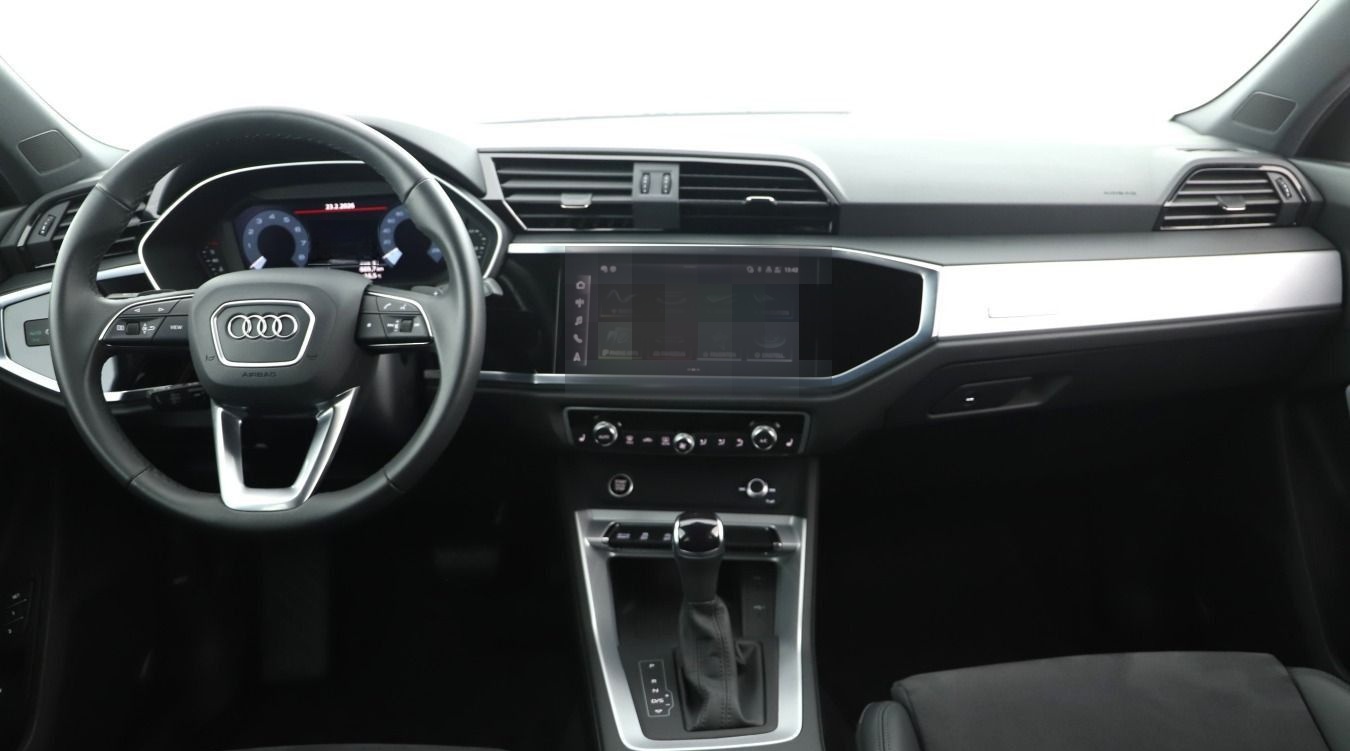 Audi Q3 Sportback 35 TFSI S line foto 8