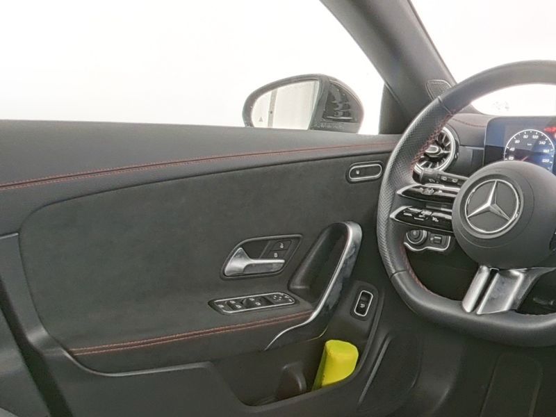 Mercedes-Benz CLA 200 SB , AMG AHK KAMERA SPUR PDC SHZ foto 10
